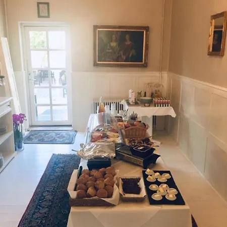 Hotel Faaborg מלון