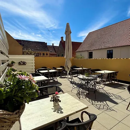 Hotel Faaborg 3*